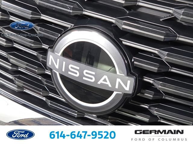 Used 2023 Nissan Rogue S AWD/4WD image 13