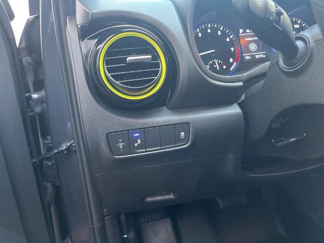 Used 2018 Hyundai Kona Limited image 20