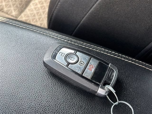 Certified 2025 Ford Escape Active FWD image 30