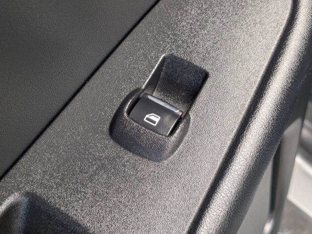 Certified 2023 Ford Edge SEL w/ Convenience Package image 31