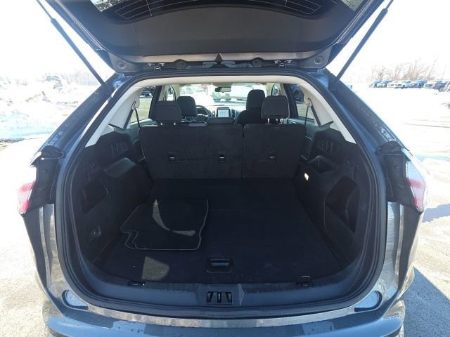 Certified 2022 Ford Edge SE w/ Black Appearance Package image 14