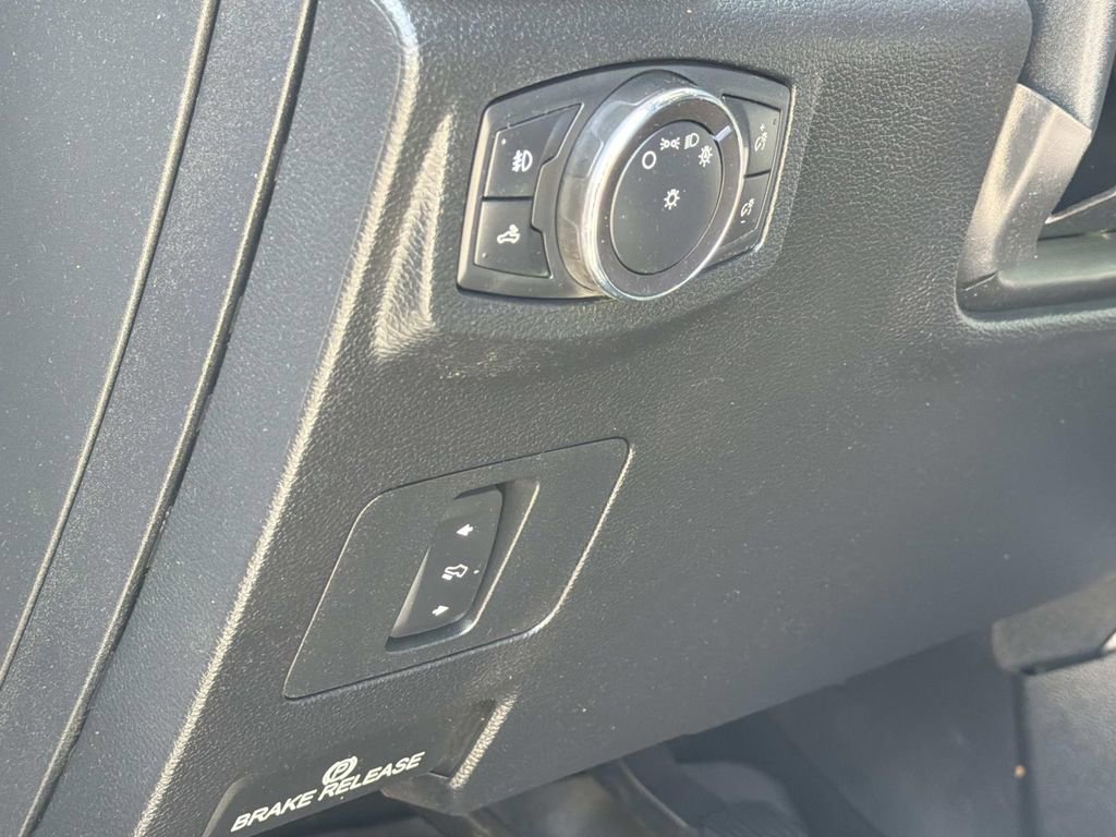 Certified 2020 Ford F250 Lariat w/ Lariat Value Package AWD/4WD image 23