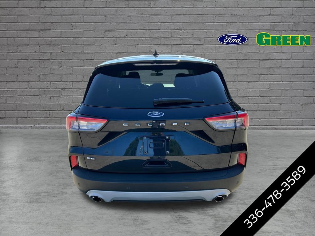 Certified 2021 Ford Escape SE FWD image 4