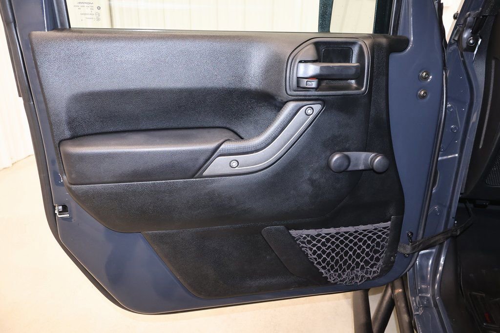 Used 2018 Jeep Wrangler Unlimited Sport image 11