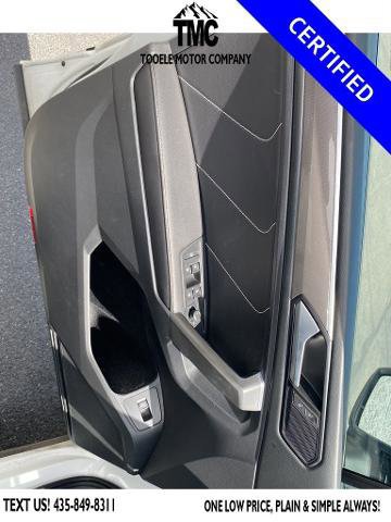 Used 2022 Volkswagen Tiguan SE R-Line image 9