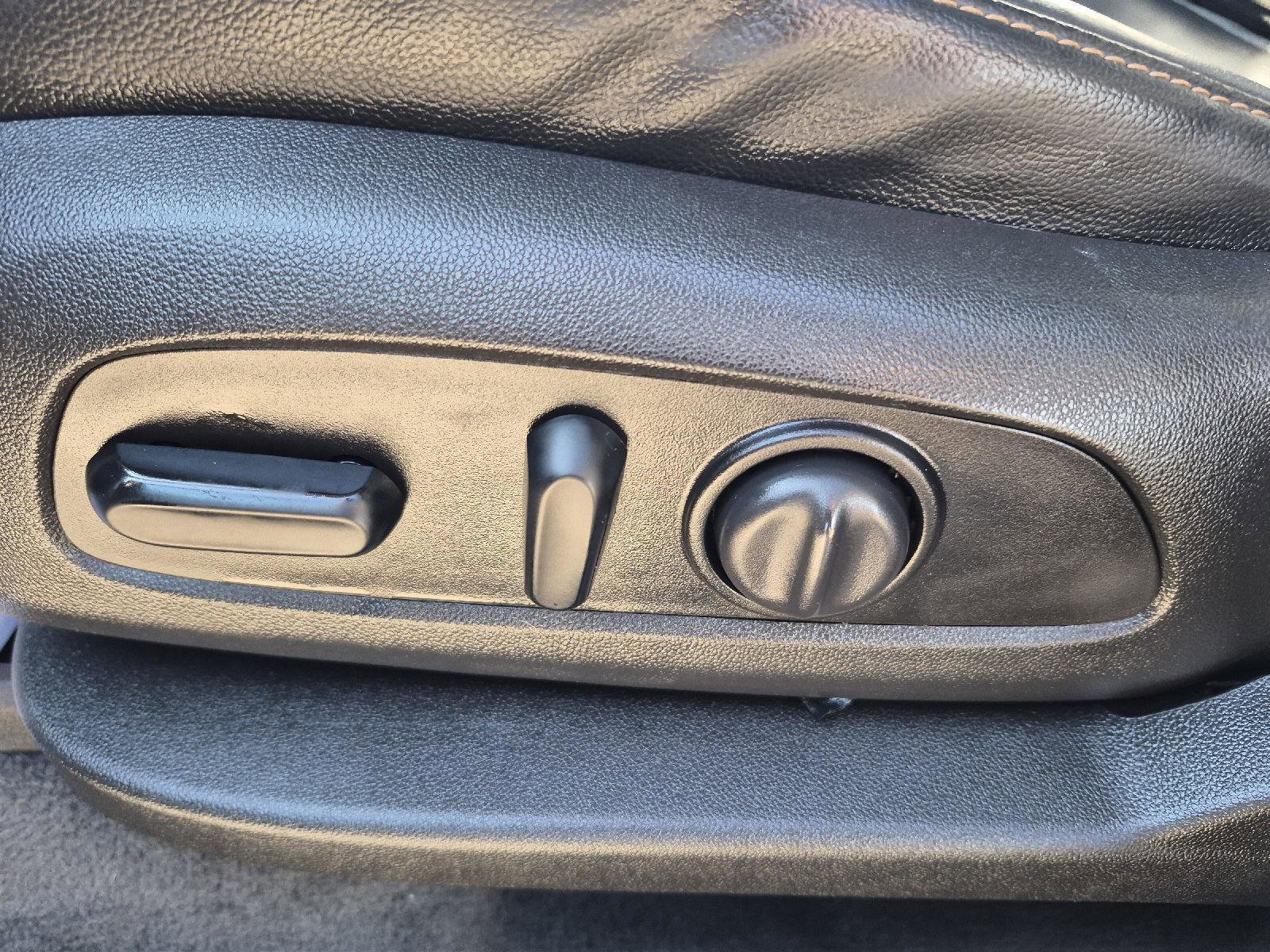 Used 2019 Chevrolet Traverse Premier image 17