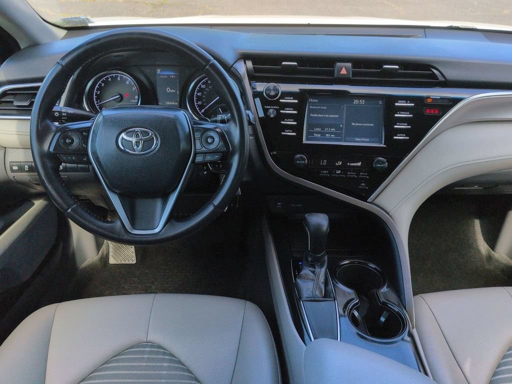 Used 2018 Toyota Camry SE FWD image 23