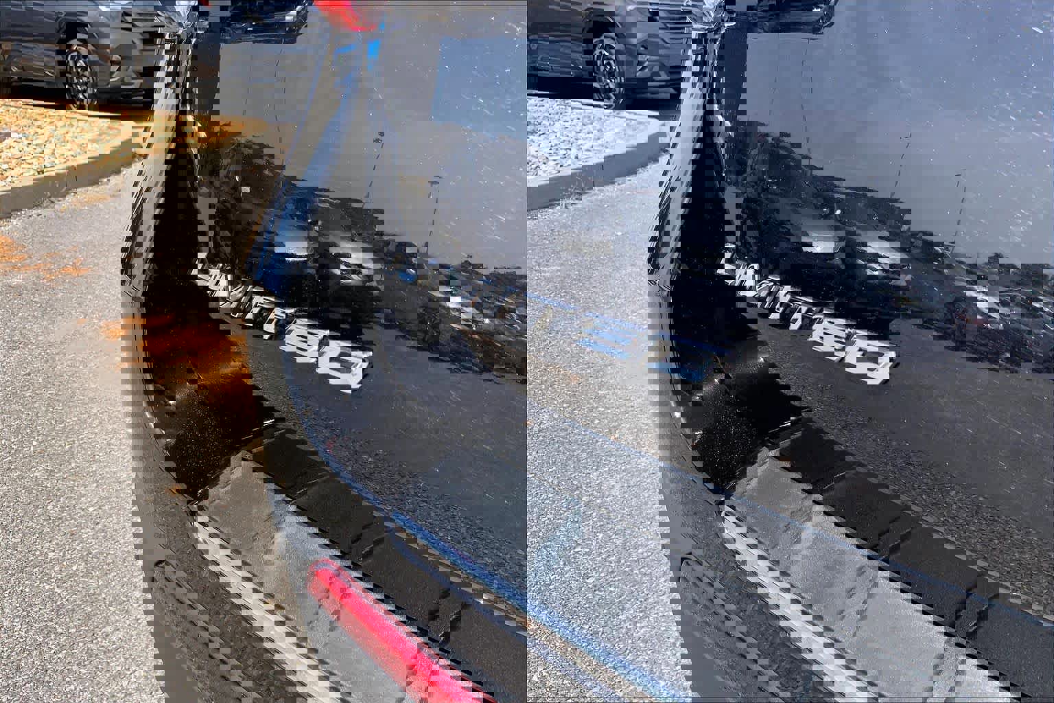 Certified 2024 Ford Explorer Limited w/ Limited Technology Package image 12