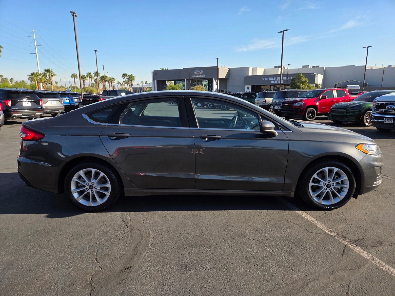 Certified 2020 Ford Fusion SE image 6