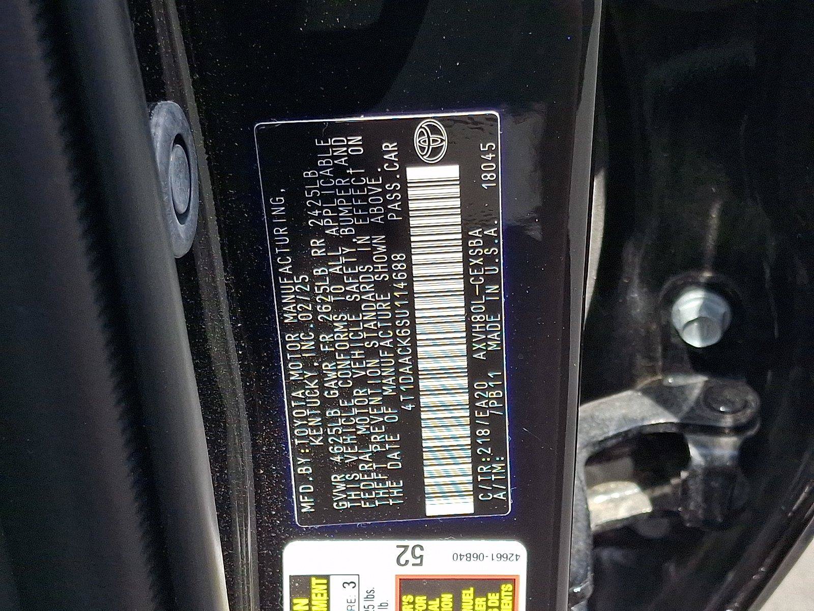 Used 2025 Toyota Camry SE FWD image 24