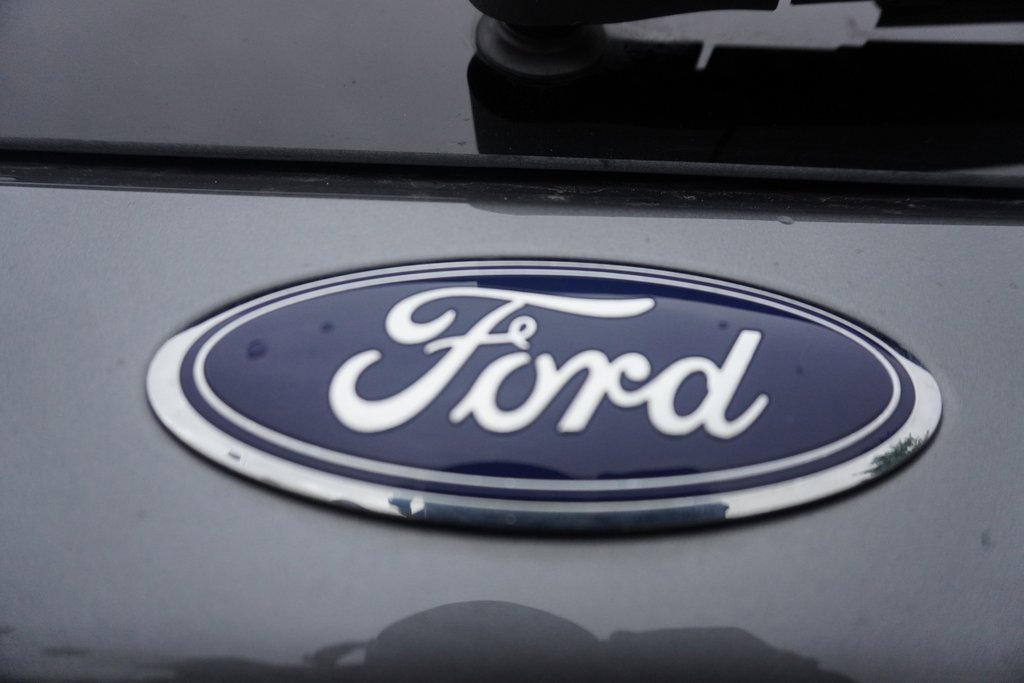 Certified 2025 Ford Explorer ST-Line w/ Premium Package image 34