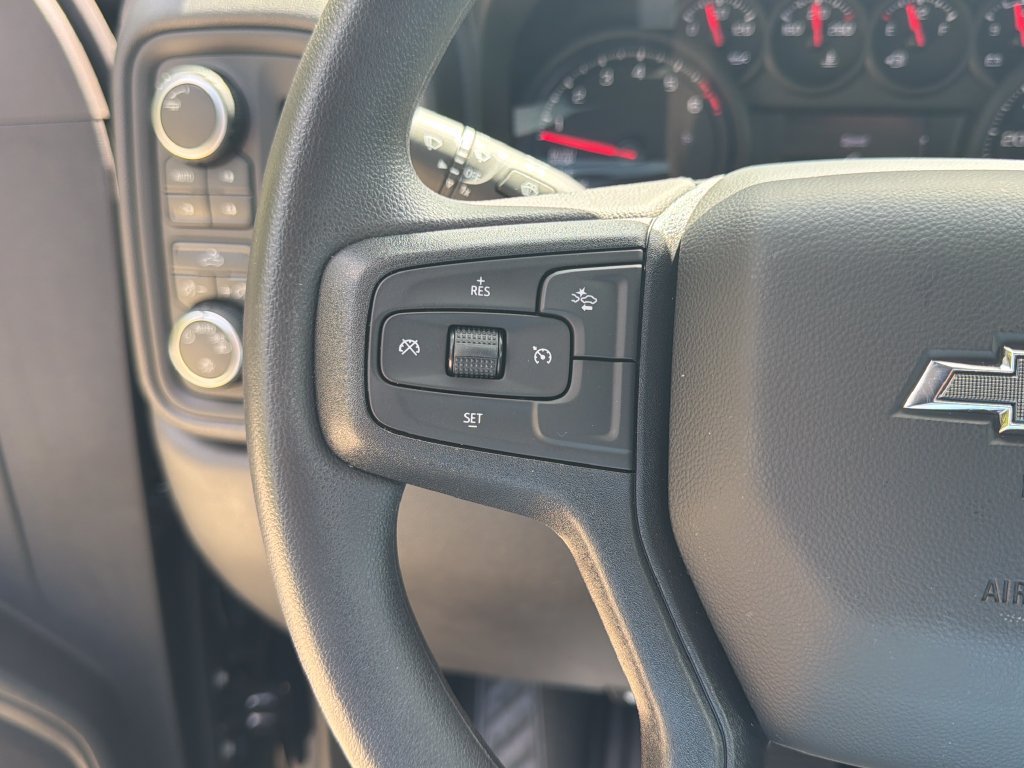 Used 2026 Chevrolet Silverado 1500 Custom Trail Boss AWD/4WD image 18