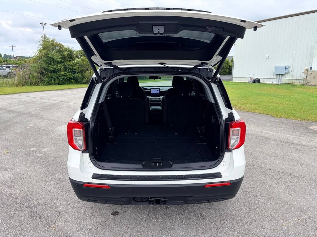 Certified 2024 Ford Explorer XLT w/ Class IV Trailer Tow Package AWD/4WD image 27