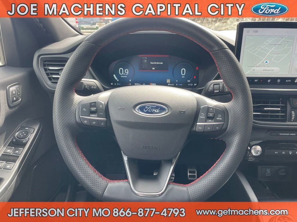 Certified 2023 Ford Escape ST-Line Select w/ Tech Pack #2 image 17