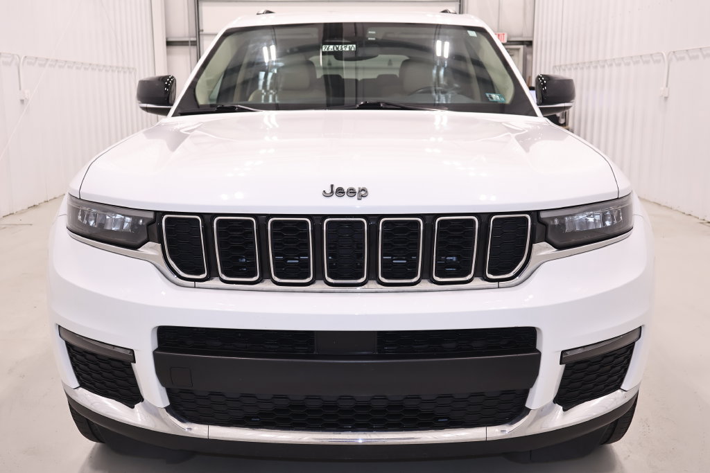 Used 2021 Jeep Grand Cherokee L Limited AWD/4WD image 5