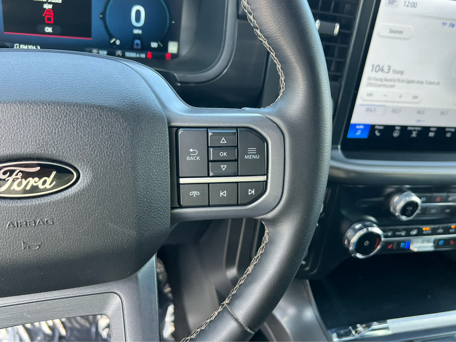 Certified 2025 Ford F150 Lariat AWD/4WD image 35