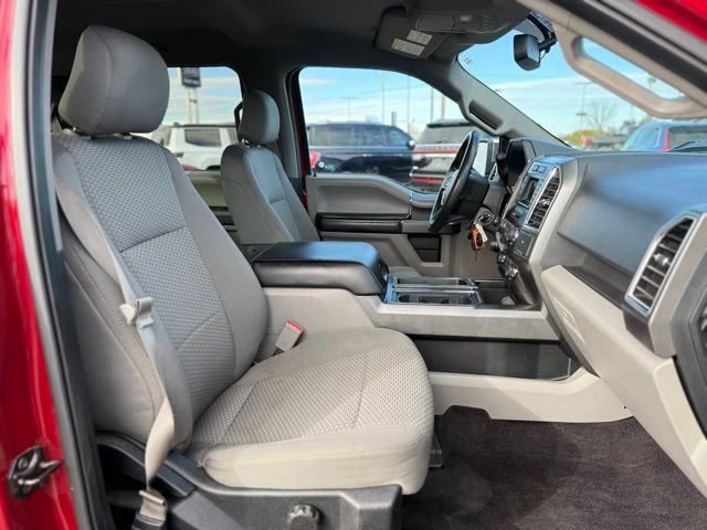 Certified 2016 Ford F150 XLT w/ Equipment Group 301A Mid image 29