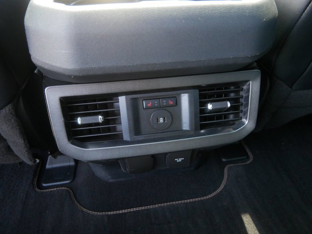 Certified 2023 Ford F350 Platinum AWD/4WD image 20