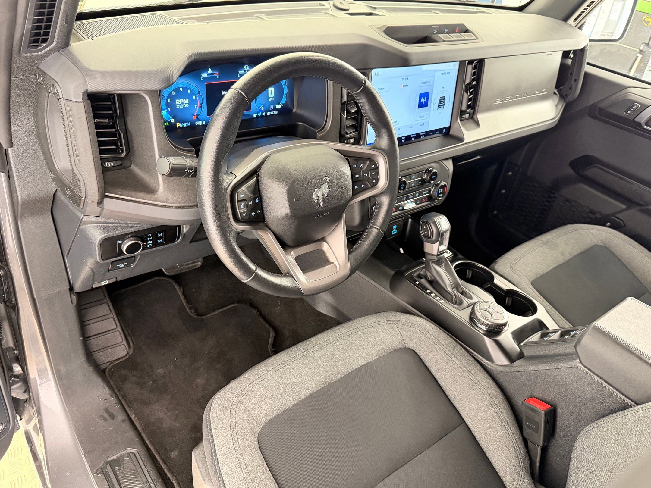 Certified 2025 Ford Bronco Big Bend image 9