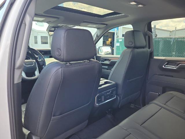 Used 2025 GMC Sierra 1500 Denali AWD/4WD image 12