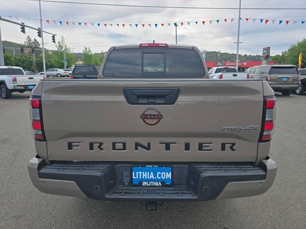 Used 2022 Nissan Frontier PRO-4X w/ Pro-4X Premium Package AWD/4WD image 4