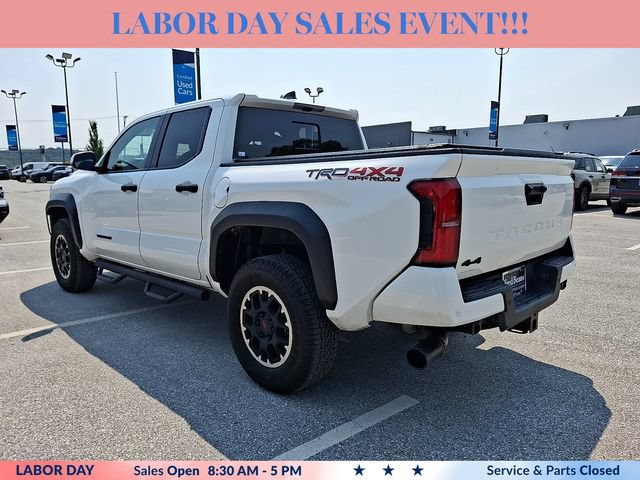 Used 2024 Toyota Tacoma TRD Off-Road w/ TRD Off Road Upgrade Package AWD/4WD image 7