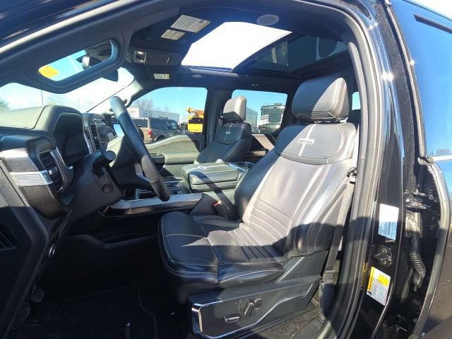 Certified 2023 Ford F150 Platinum w/ Equipment Group 701A High image 27