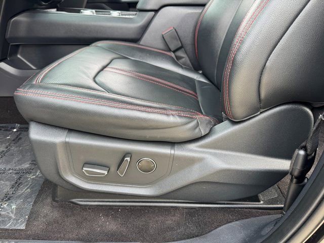 Certified 2022 Ford Expedition Limited image 15