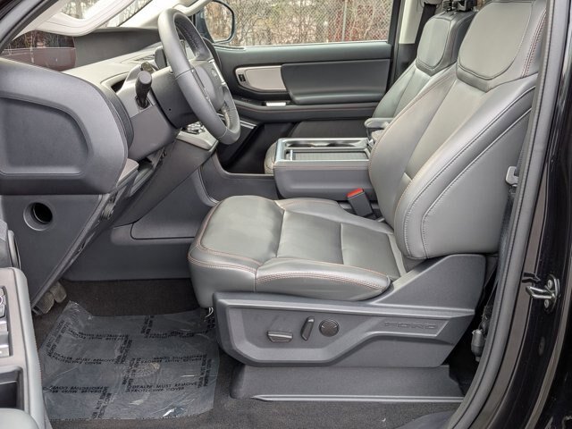 Certified 2025 Ford Expedition Max Active AWD/4WD image 11