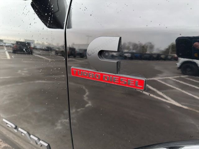 Used 2022 RAM 2500 Limited image 8
