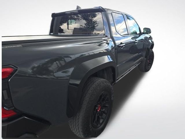 Used 2024 Toyota Tacoma TRD Pro AWD/4WD image 4