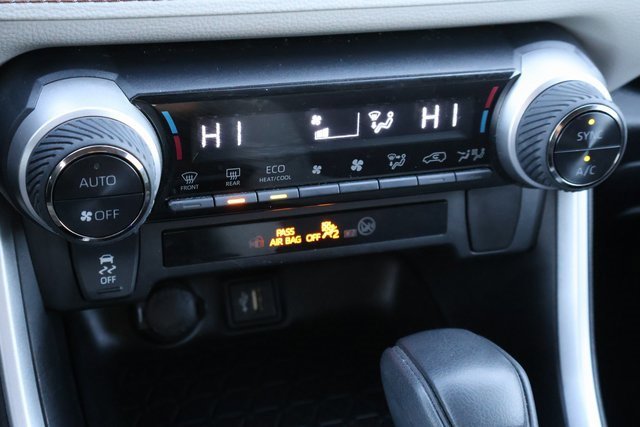 Used 2023 Toyota RAV4 XLE image 30