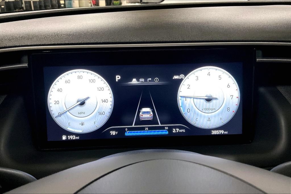 Used 2023 Hyundai Tucson Limited AWD/4WD image 19