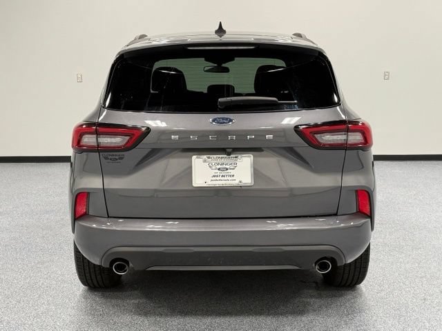 Certified 2024 Ford Escape ST-Line AWD/4WD image 10