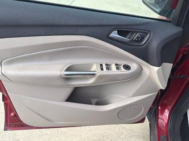 Certified 2019 Ford Escape Titanium FWD image 15