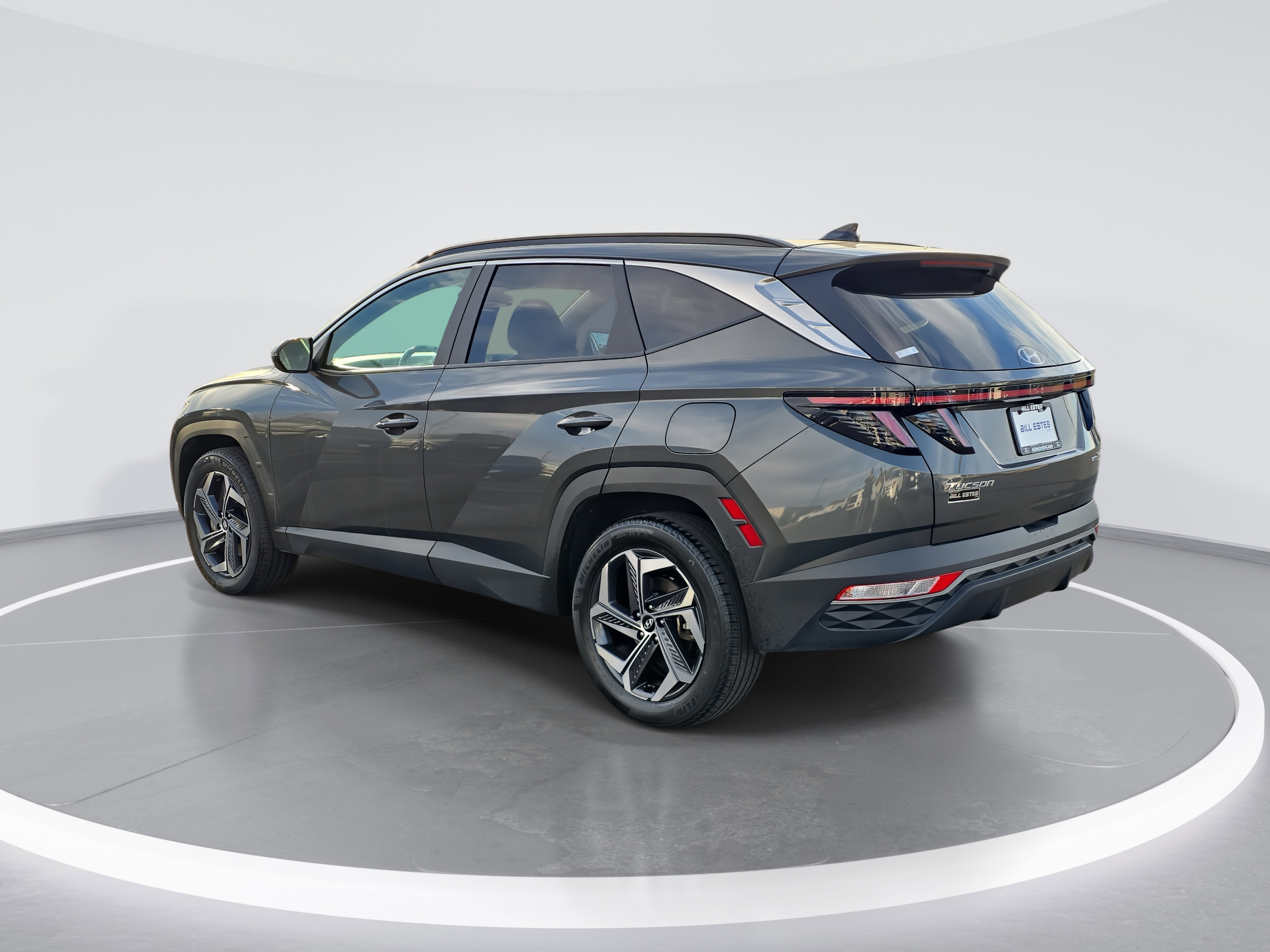 Used 2023 Hyundai Tucson SEL image 2