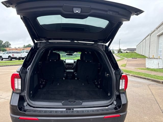 Certified 2025 Ford Explorer ST-Line AWD/4WD image 15