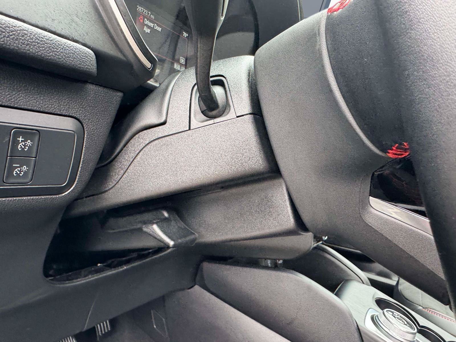 Certified 2022 Ford Escape SEL w/ SEL Stealth AWD Package image 24