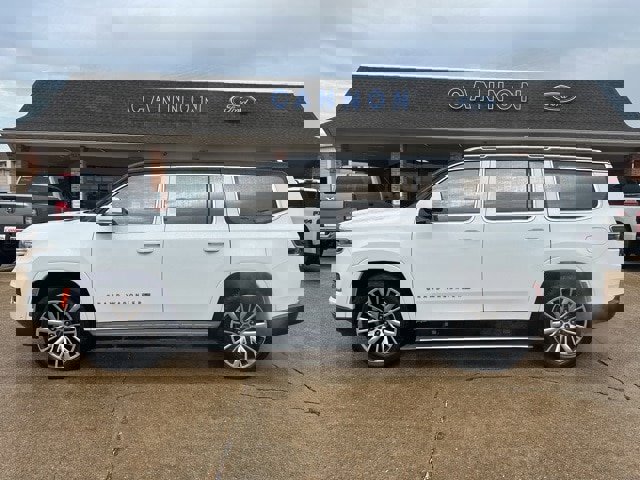 Used 2022 Jeep Grand Wagoneer Series III image 15