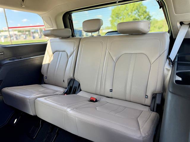 Certified 2024 Ford Expedition Limited RWD image 13