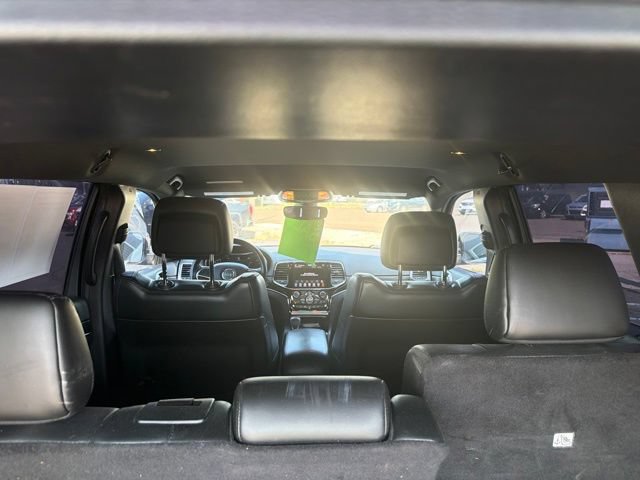 Used 2019 Jeep Grand Cherokee Limited AWD/4WD image 14