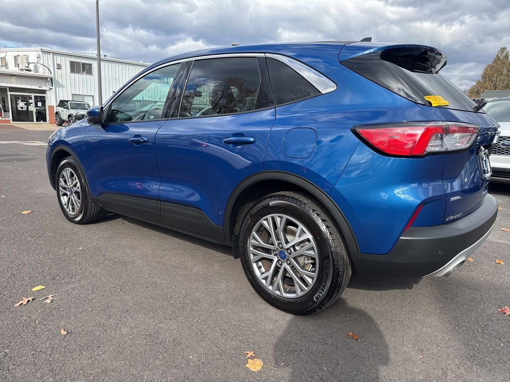 Certified 2022 Ford Escape SEL w/ Technology Package image 7