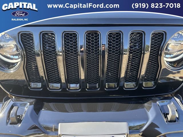 Used 2022 Jeep Wrangler Unlimited Sahara image 10