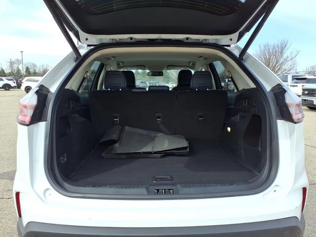 Certified 2024 Ford Edge SEL w/ Sport Appearance Package image 9