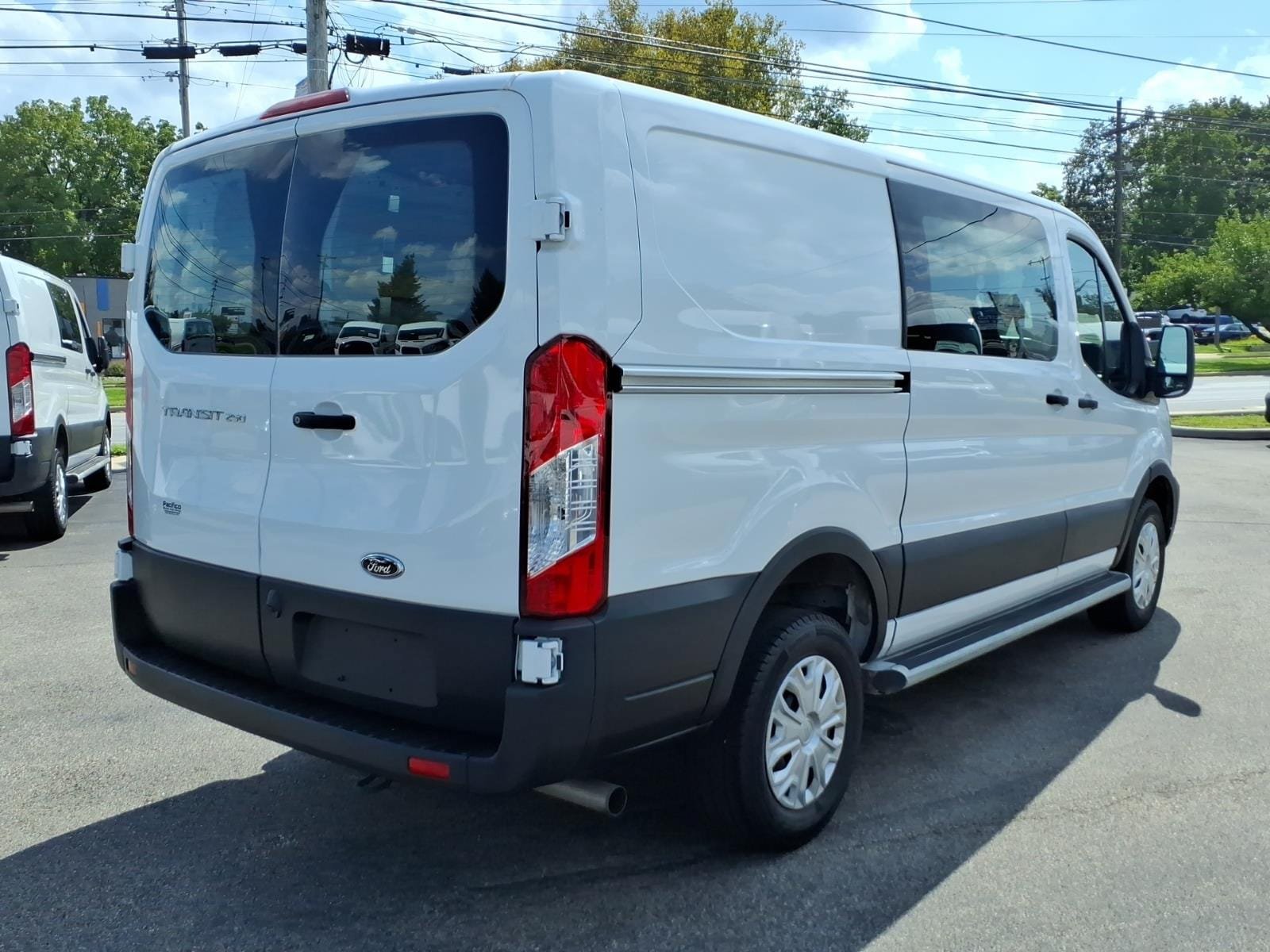 Certified 2025 Ford Transit 250 Low Roof w/ Exterior Upgrade Package RWD image 4