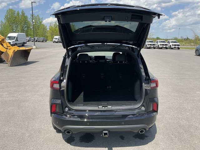 Certified 2025 Ford Escape ST-Line Elite w/ Premium Technology Package AWD/4WD image 25