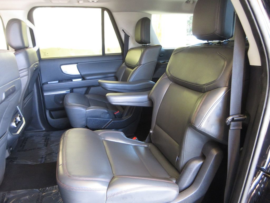 Certified 2025 Ford Expedition Max Active AWD/4WD image 23