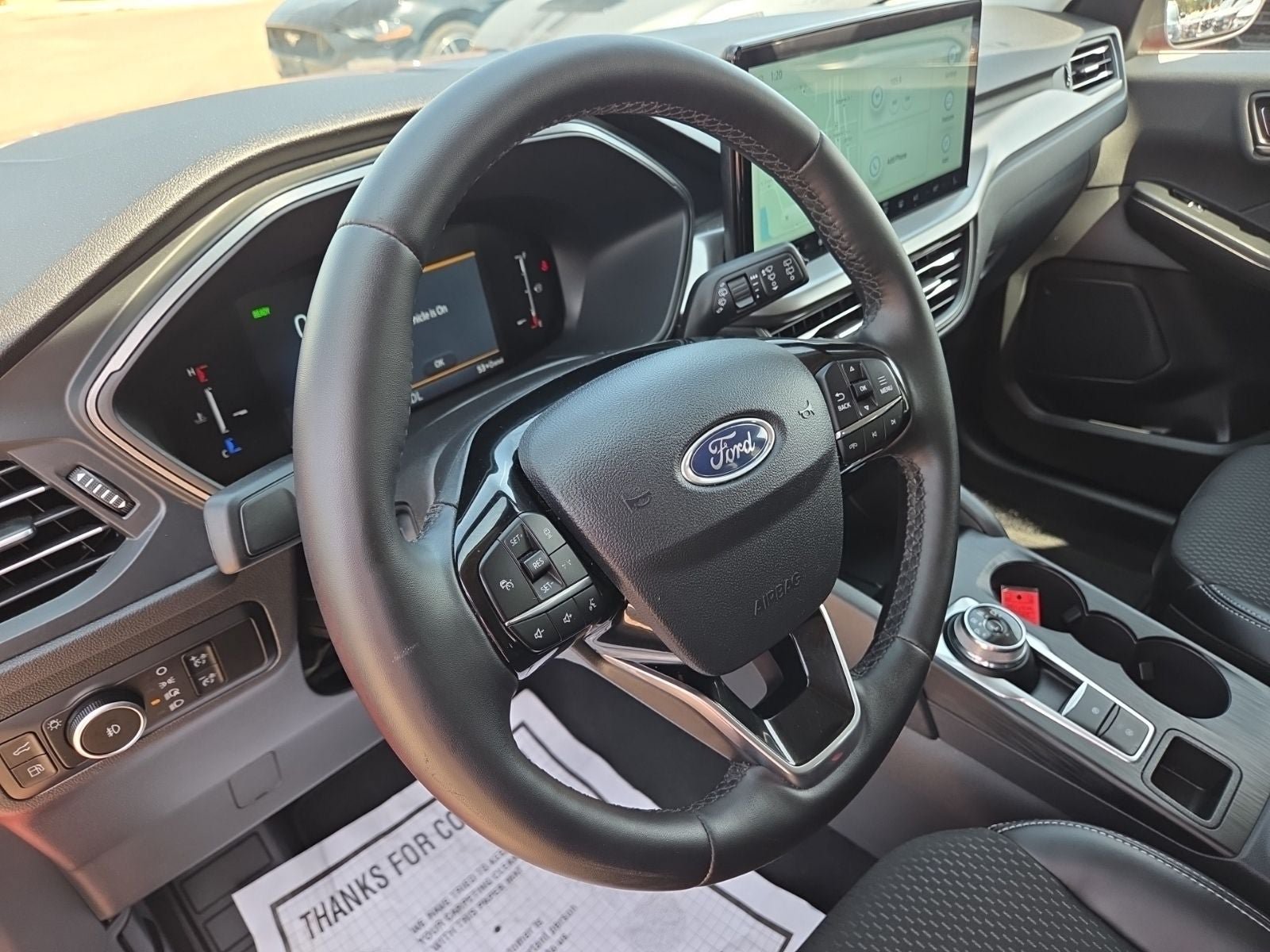 Certified 2025 Ford Escape SE w/ Class II Trailer Tow Package FWD image 31