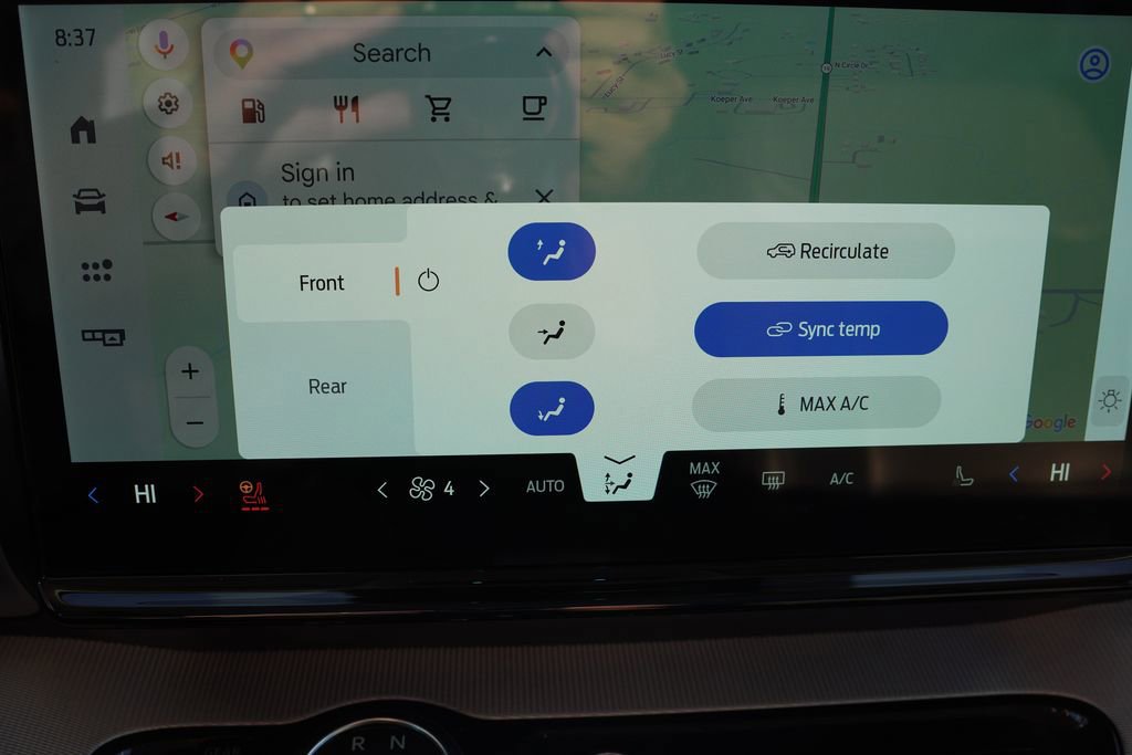 Certified 2025 Ford Expedition Active image 30