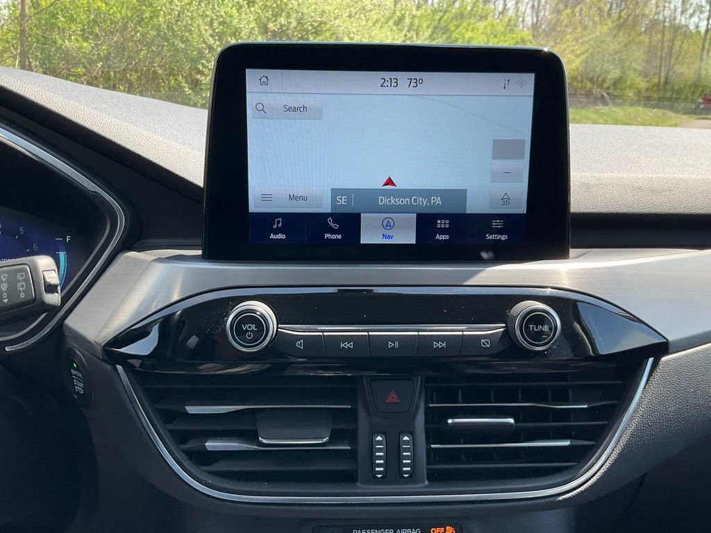 Certified 2021 Ford Escape Titanium w/ Class II Trailer Tow Package image 3